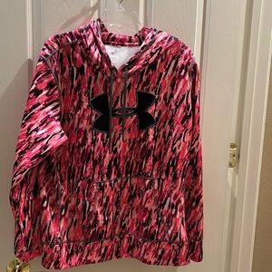 Under armour hooded sweatshirt. Size medium